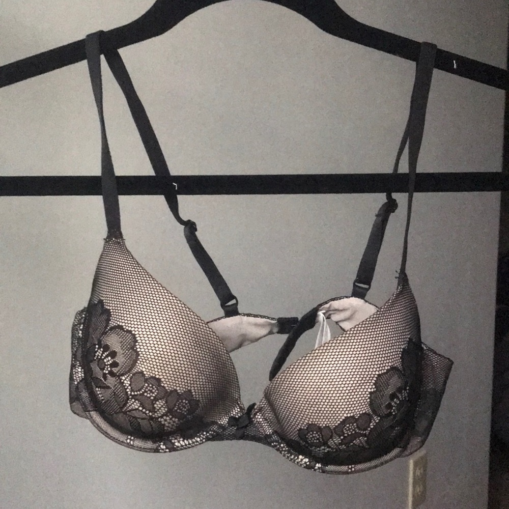 Gillian & O’Malley Lacey Bra